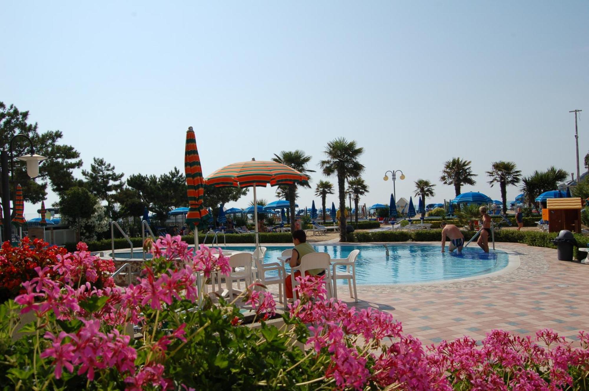 Regent'S Hotel Τζεσόλο Λίντο Εξωτερικό φωτογραφία