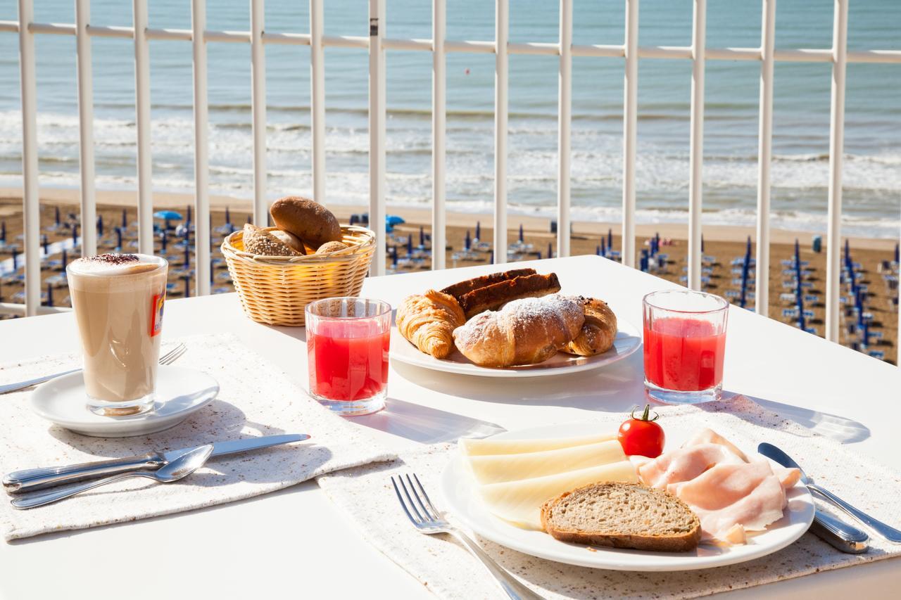 Regent'S Hotel Τζεσόλο Λίντο Εξωτερικό φωτογραφία